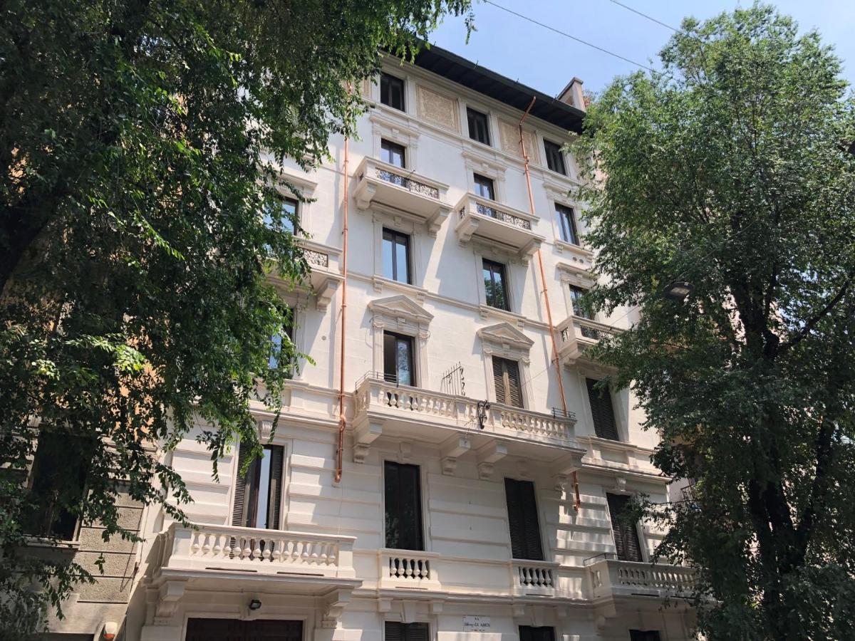 Sant'Ambrogio With Charme Apartment Milan Luaran gambar