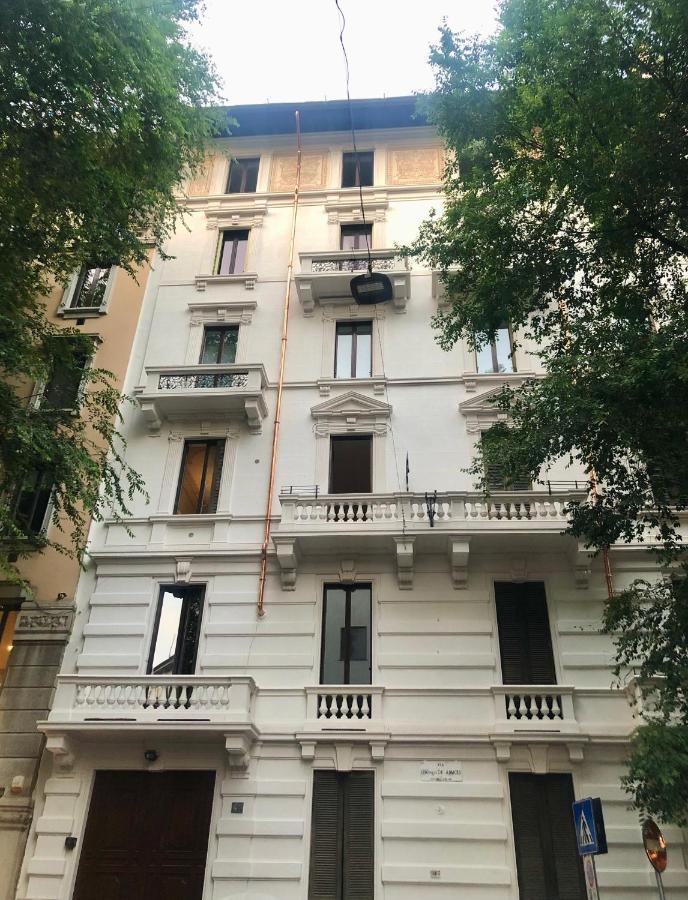 Sant'Ambrogio With Charme Apartment Milan Luaran gambar